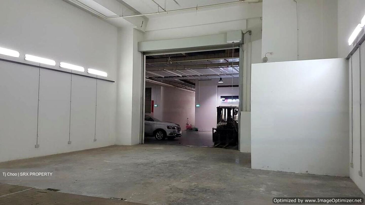 North Spring Bizhub (D27), Factory #465581301